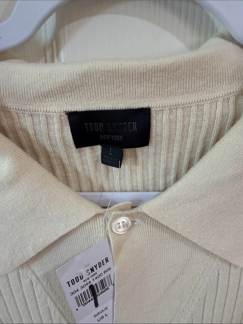Todd Snyder Bisque Ribbed V-Neck Polo Sweater Sz L.  New/Flawed Box46
